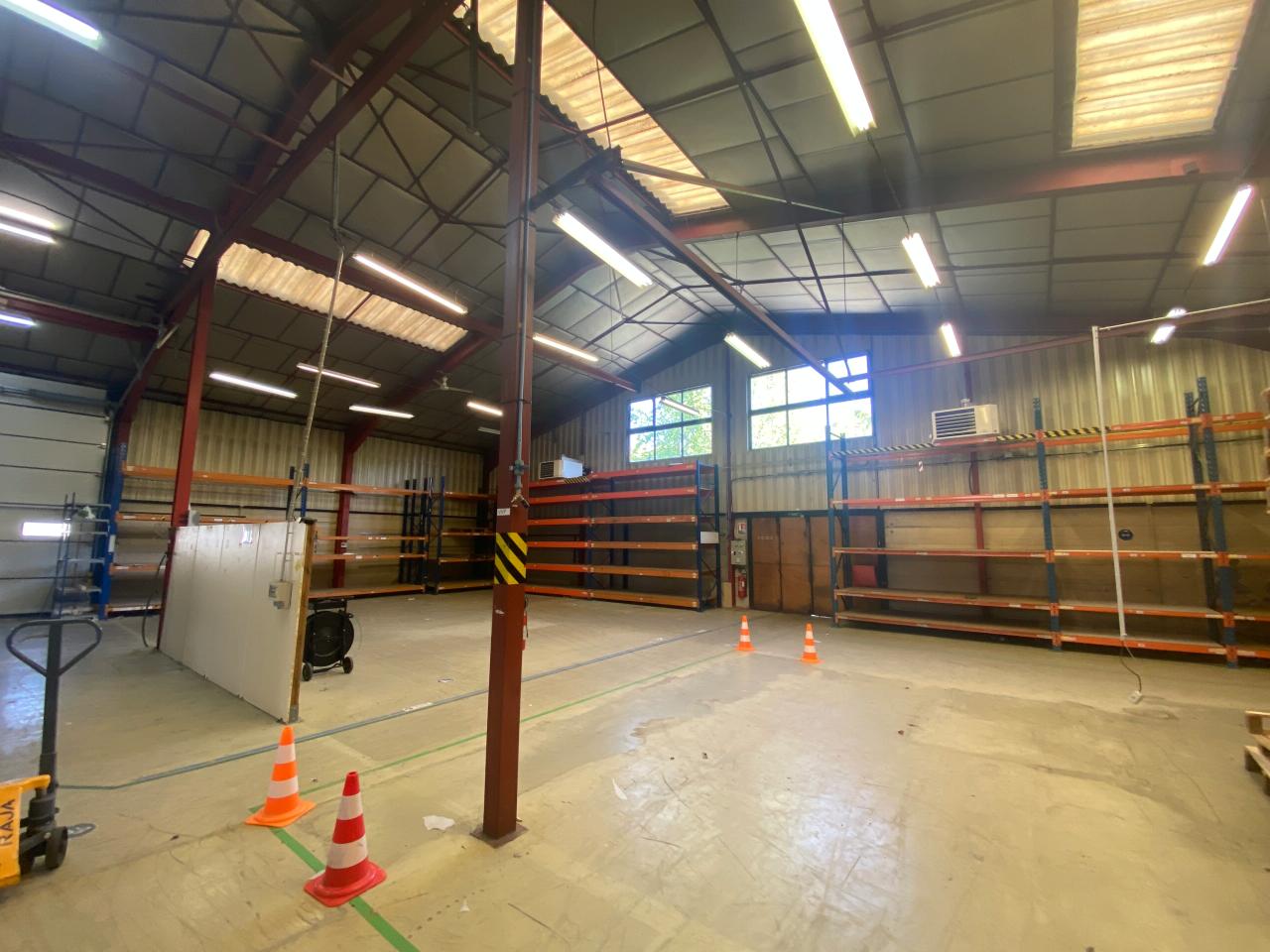 Local d'activité Domène 1558m² Location local d'activité Domène Isère OLACT2317320 3